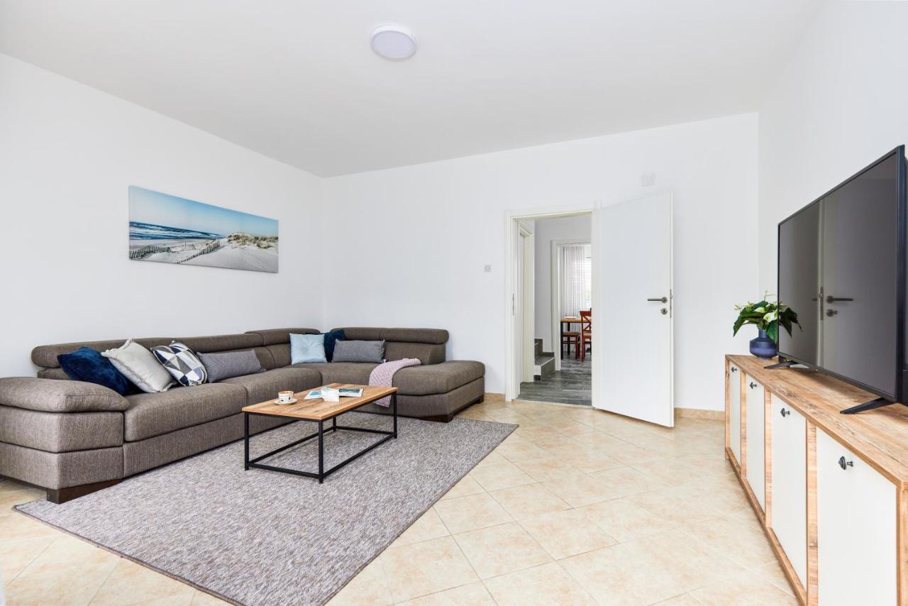 Waikiki Beach House Villa Tivat Luaran gambar