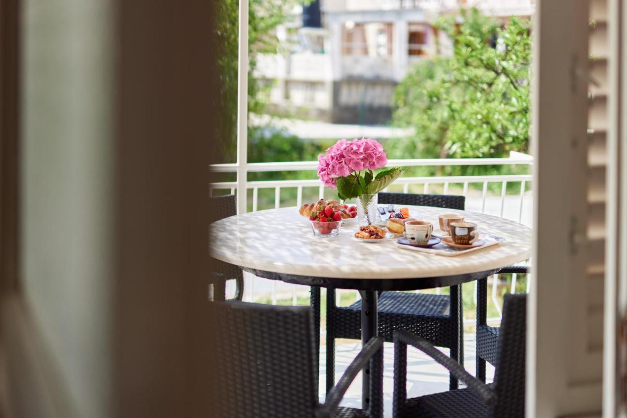 Waikiki Beach House Villa Tivat Luaran gambar