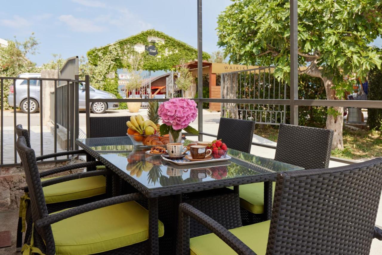 Waikiki Beach House Villa Tivat Luaran gambar